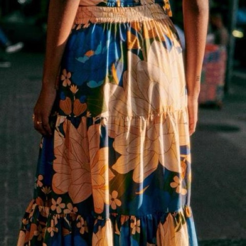 Sézane x Farm Rio Sakura Tiered Maxi Skirt - Picture 2 of 7